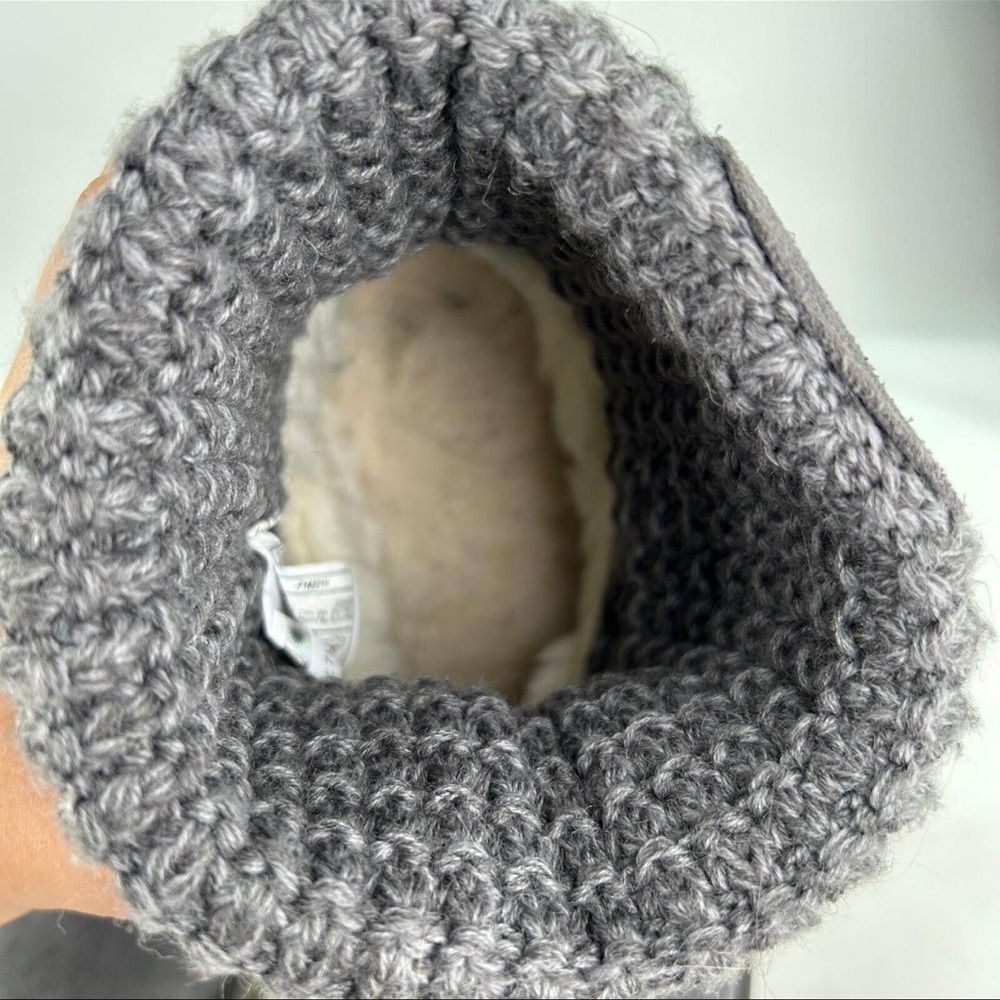 Uggs - Picture 10 of 11